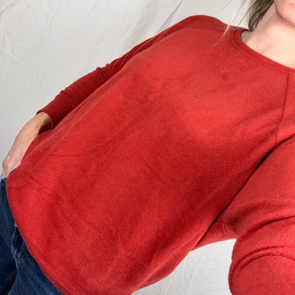 Noisy May Women's XS Crew Neck Sweater Rust Red Back Zipper Cozy Fall Essential - Picture 4 of 12